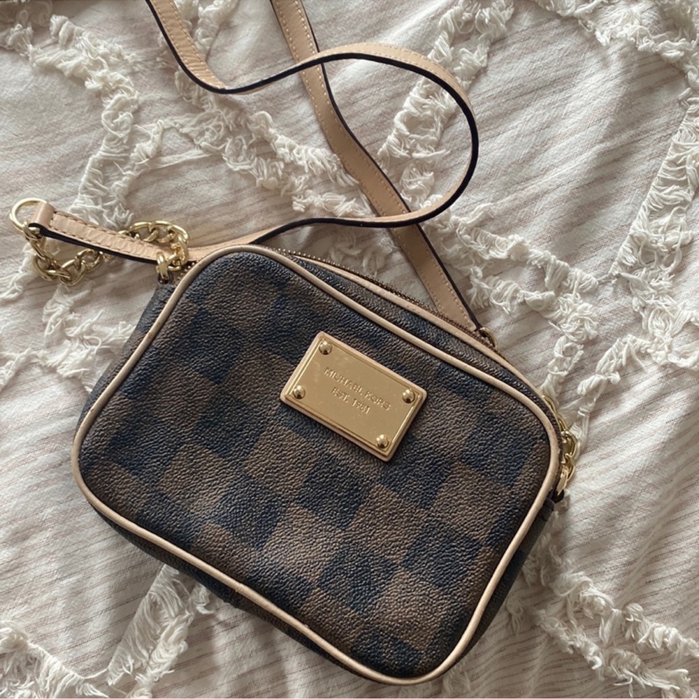 Michael Kors Brown Checkered Cross Body Satchel - LIKE NEW.  Very Rare